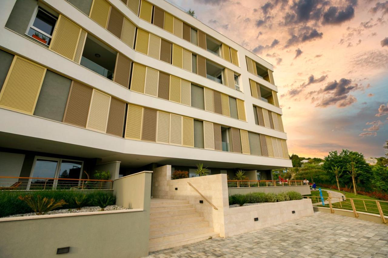 Osiris Luxury Apartment สปลิท ภายนอก รูปภาพ