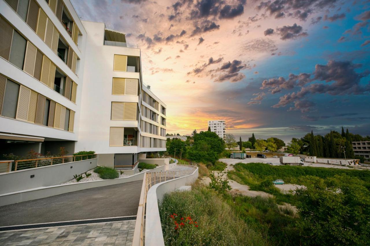 Osiris Luxury Apartment สปลิท ภายนอก รูปภาพ