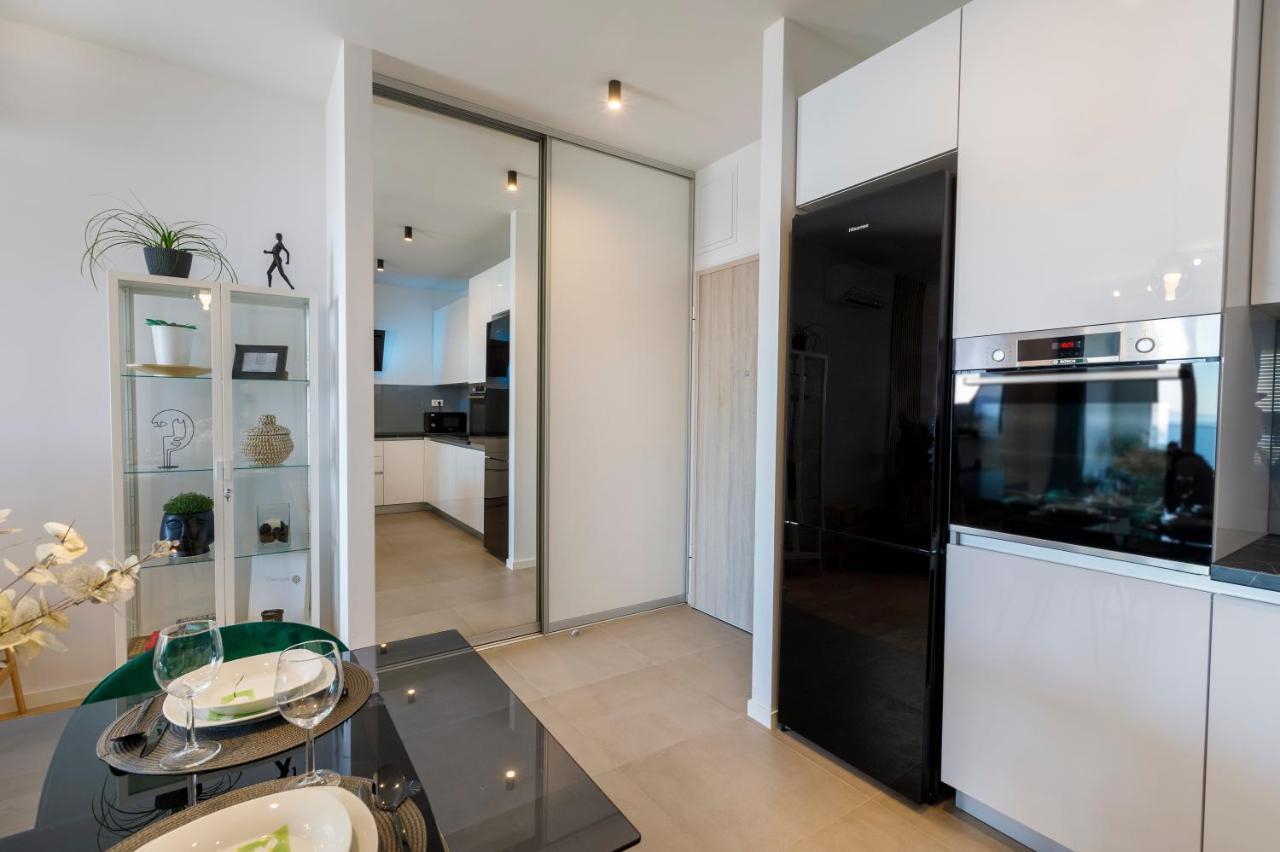 Osiris Luxury Apartment สปลิท ภายนอก รูปภาพ